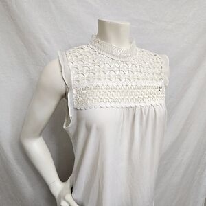 Express Lace High Neck Sleeveless Lace Top Cream Shirt Size Medium